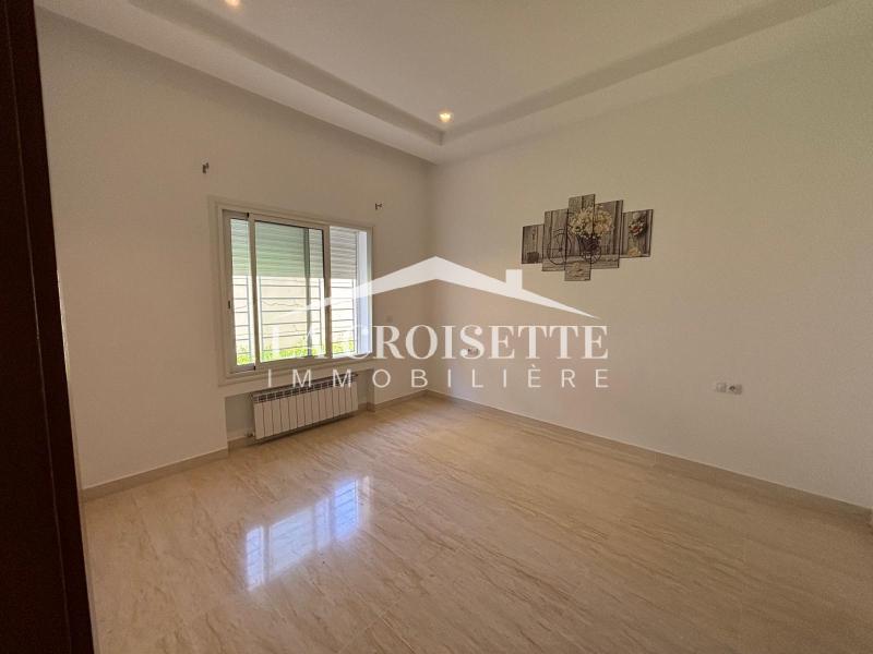 Appartement S+1 avec jardin aux Jardins de Carthage